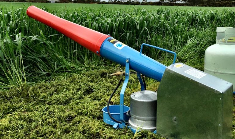 توپ صوتی (کلاغ پران) مکانیکی