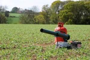 توپ صوتی یا کلاغ پران